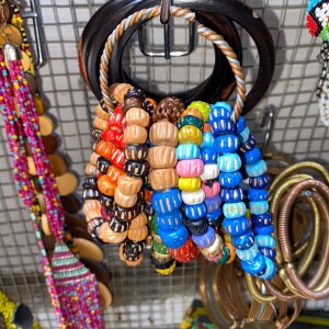 Mixed color bracelets